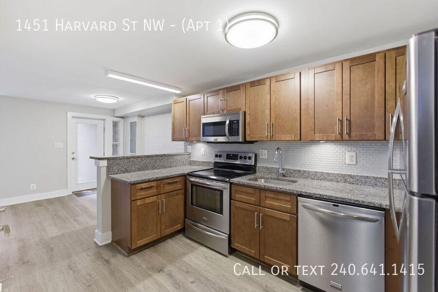 1451 Harvard St Nw #APT1 - Photo 3 of 13