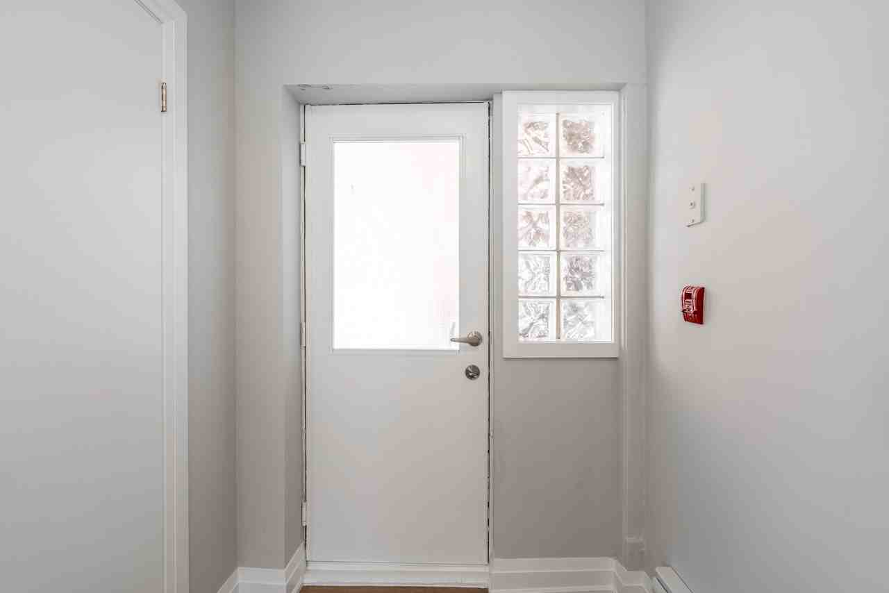 83 Gibson Ave #1 - Photo 5 of 9