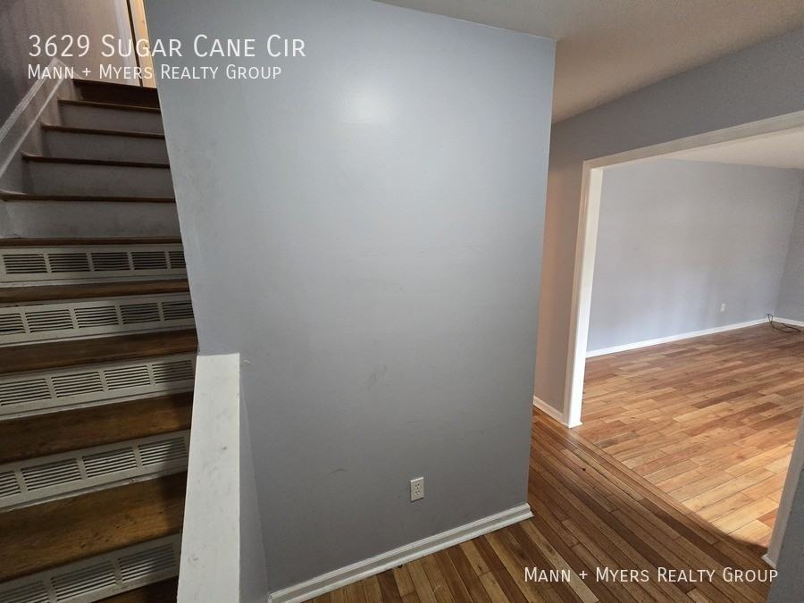 3629 Sugar Cane Cir - Photo 4 of 45