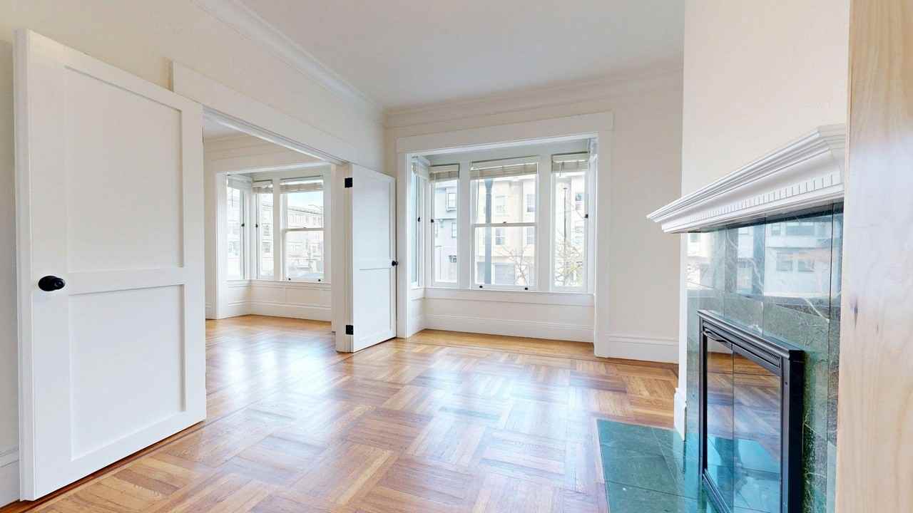 825 Masonic Ave #2 - Photo 2 of 19