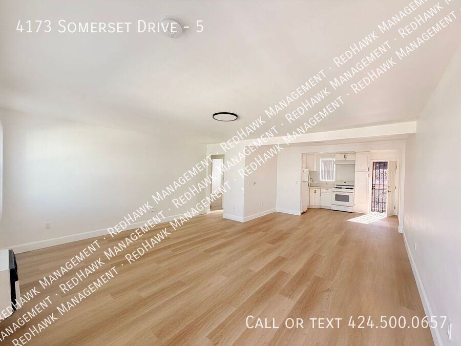 4173 Somerset Dr #5 - Photo 4 of 12