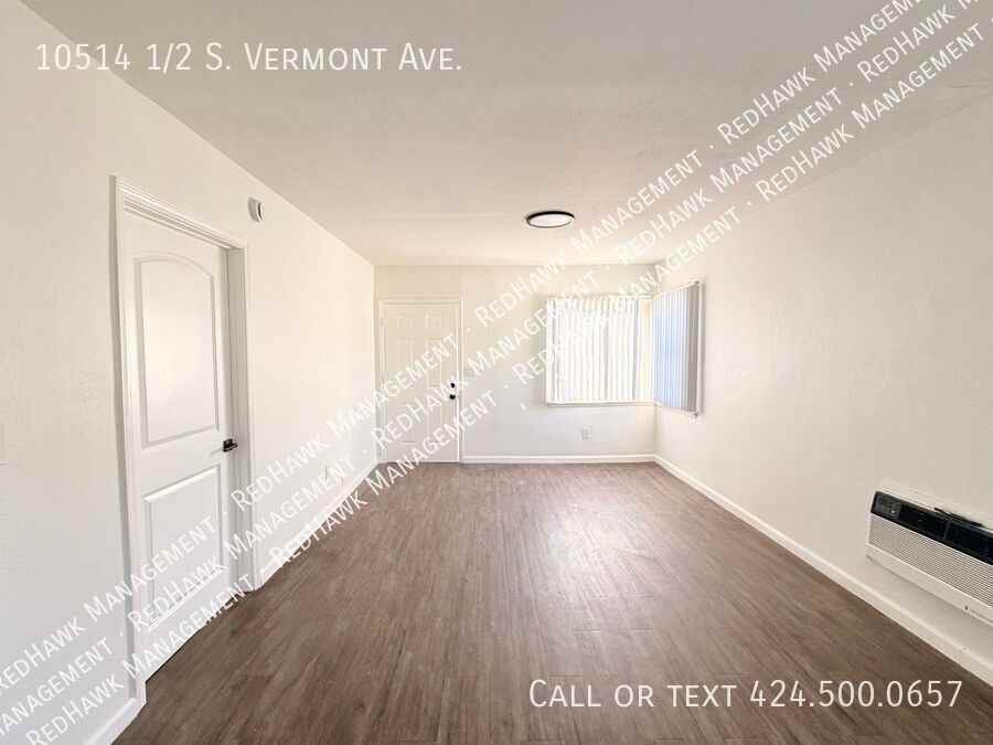 10514 1/2 S Vermont Ave - Photo 2 of 11