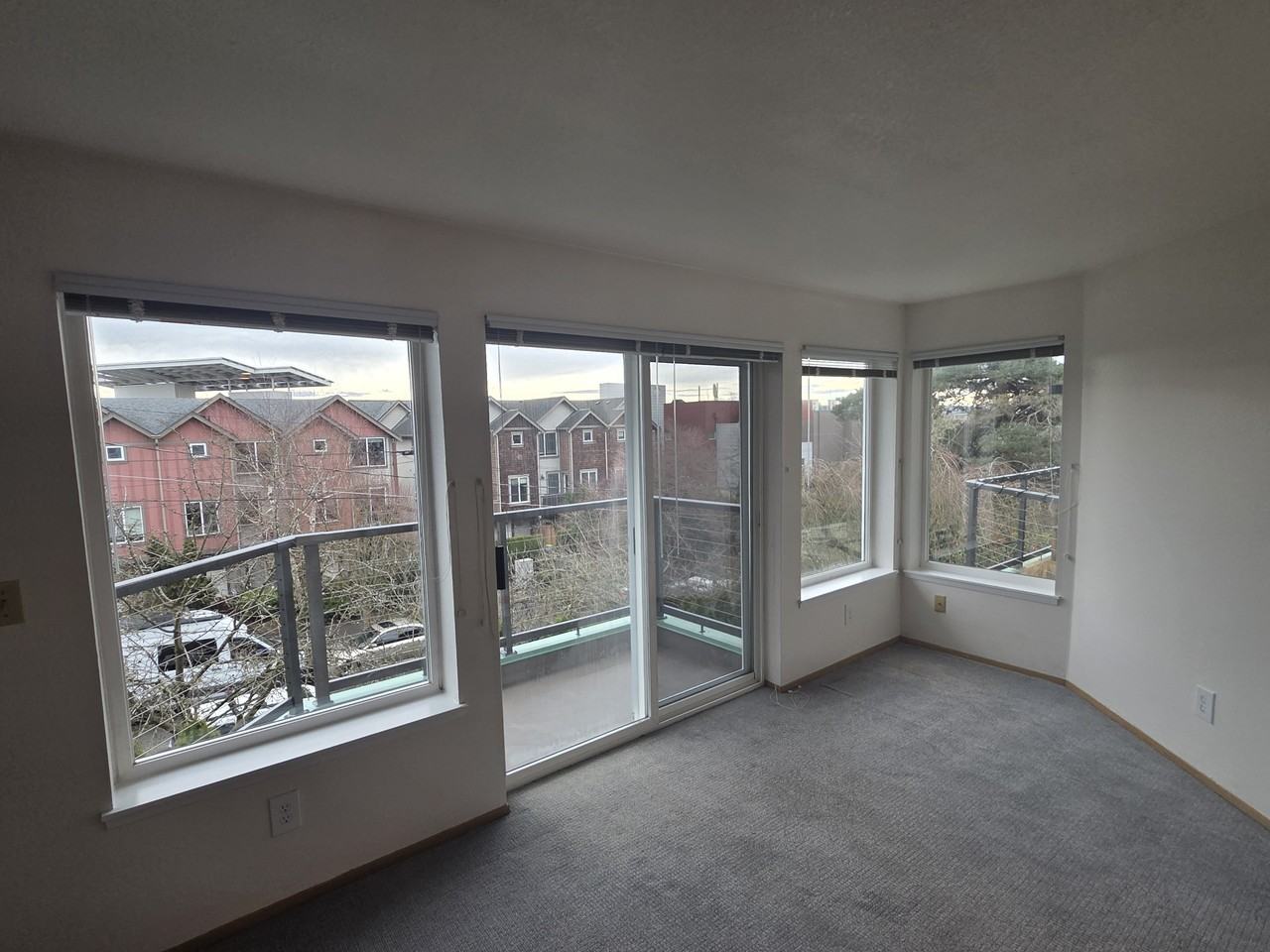 3825 Whitman Ave N #201 - Photo 3 of 28