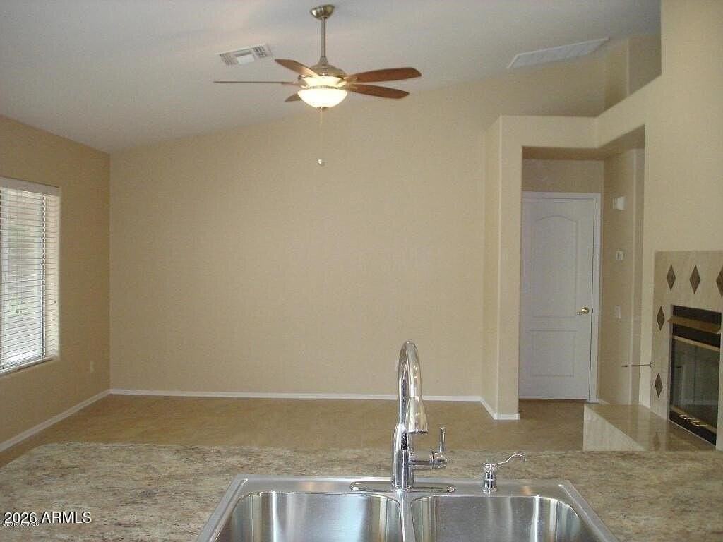 6919 W Via Montoya Dr - Photo 7 of 20