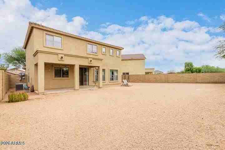 11755 W Hopi St - Photo 7 of 8