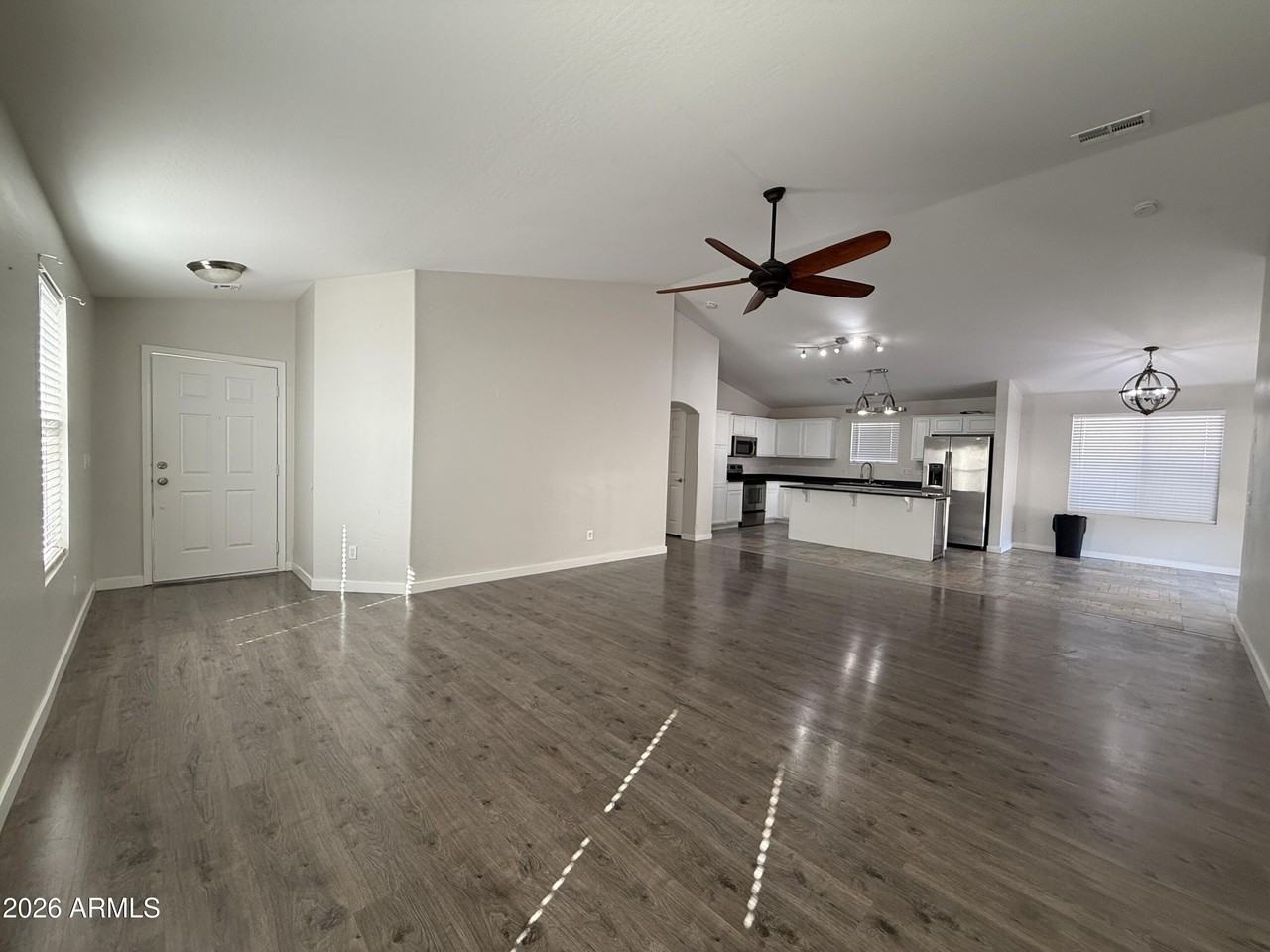 6723 W Beverly Rd - Photo 7 of 23