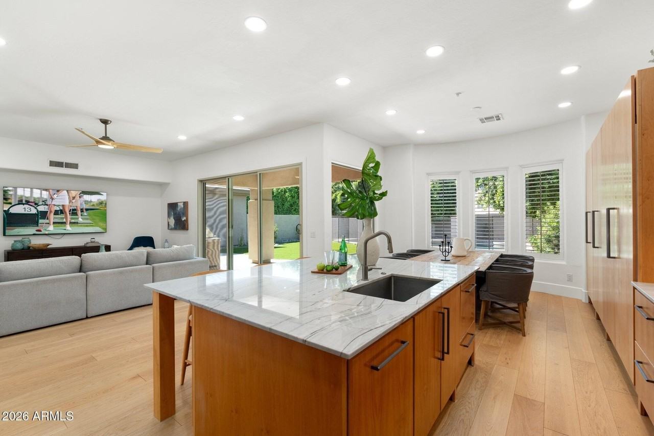 7471 E Sunnyvale Dr - Photo 4 of 37