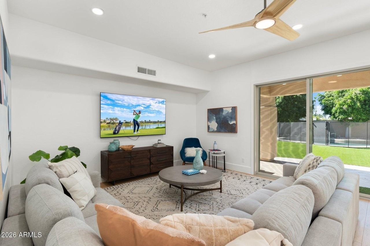 7471 E Sunnyvale Dr - Photo 7 of 37