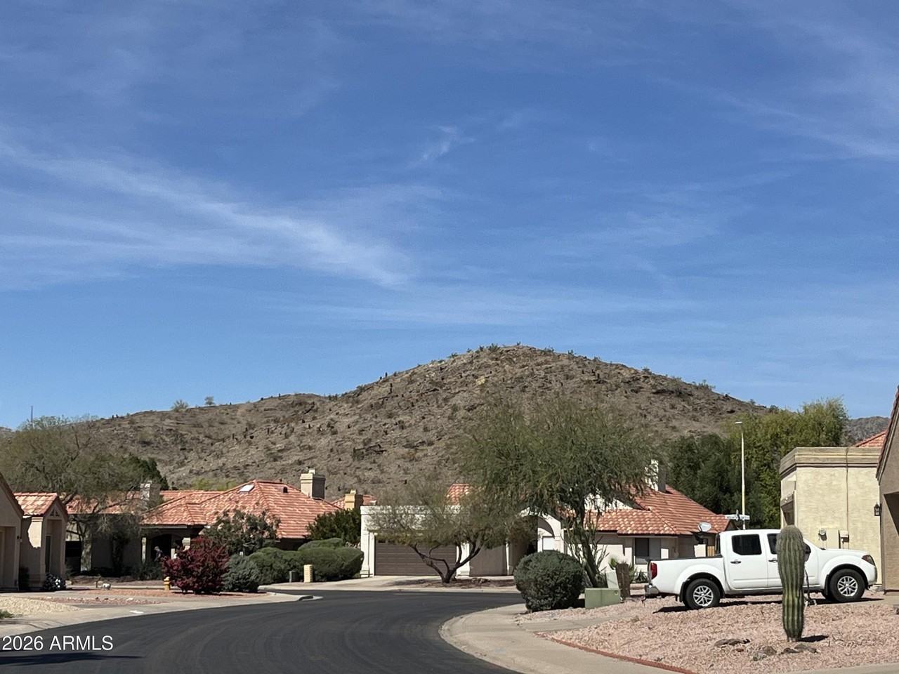 3921 E Graythorn St - Photo 4 of 41