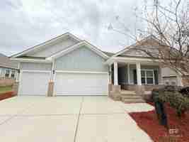 featured image of 9102 Diamante Blvd