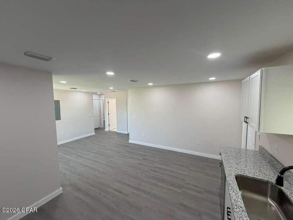 208 Kraft Ave - Photo 5 of 14