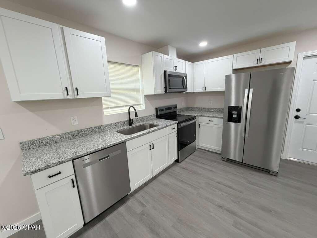 208 Kraft Ave - Photo 6 of 14