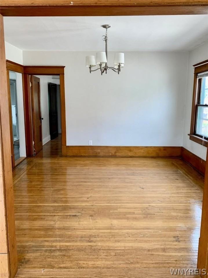 296 Sterling Ave - Photo 7 of 10