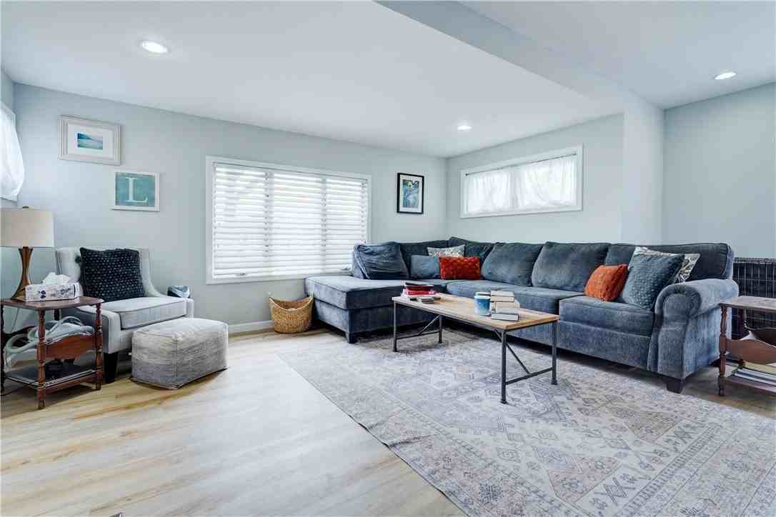 523 Elmgrove Rd - Photo 6 of 28