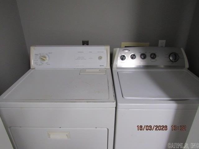 1230 Clifton St - Photo 5 of 9