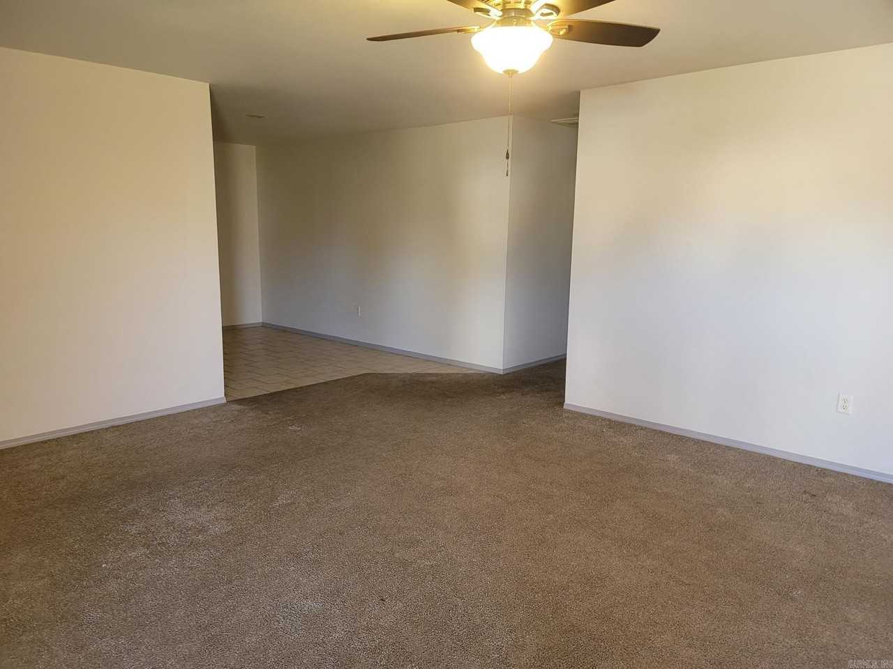 97 Dakota Trl - Photo 3 of 20