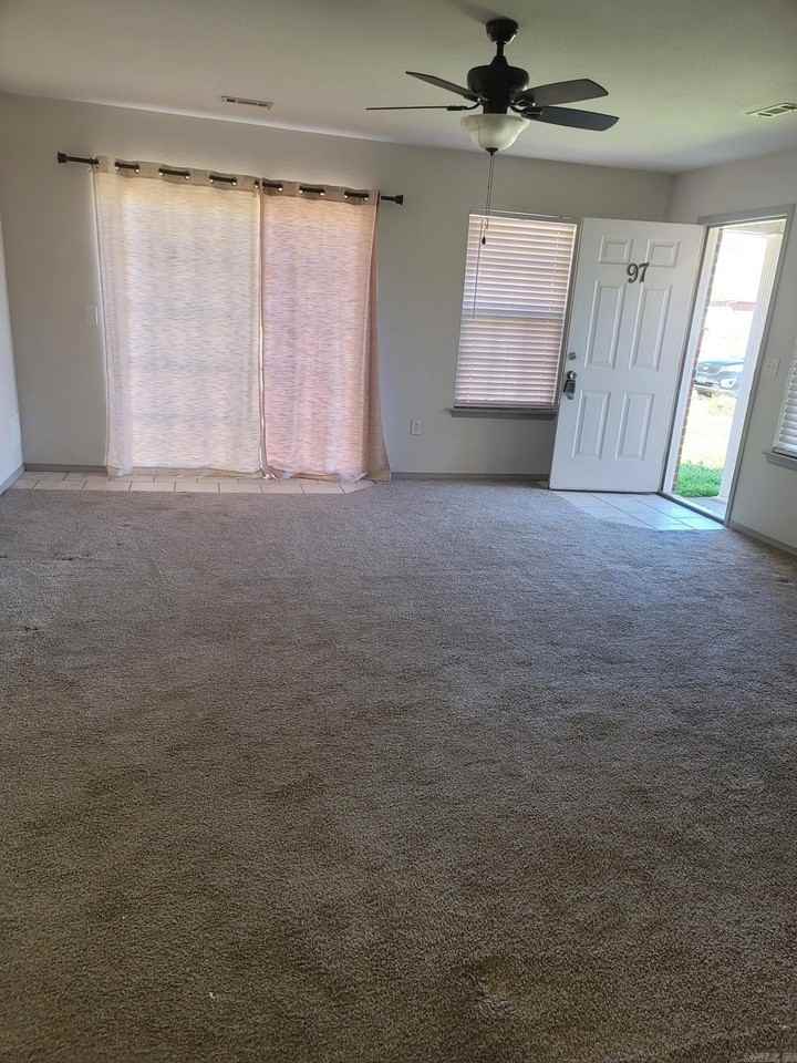 97 Dakota Trl - Photo 4 of 20