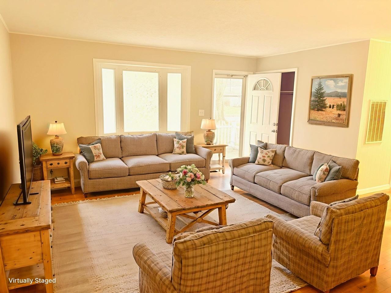 4052 Ural Ave - Photo 6 of 16