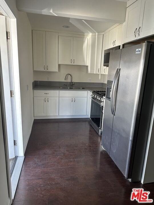 10961 1/2 Roscoe Blvd - Photo 2 of 6