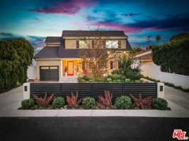 featured image of 4952 Placidia Ave