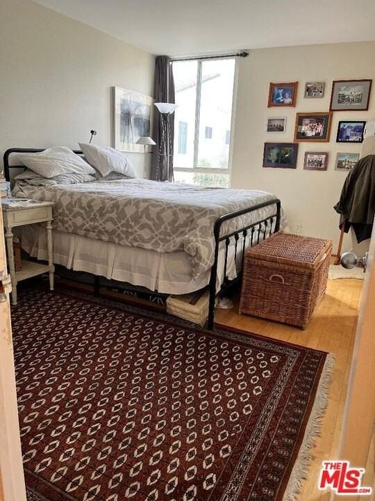 1885 Veteran Ave Apt 305 - Photo 6 of 16