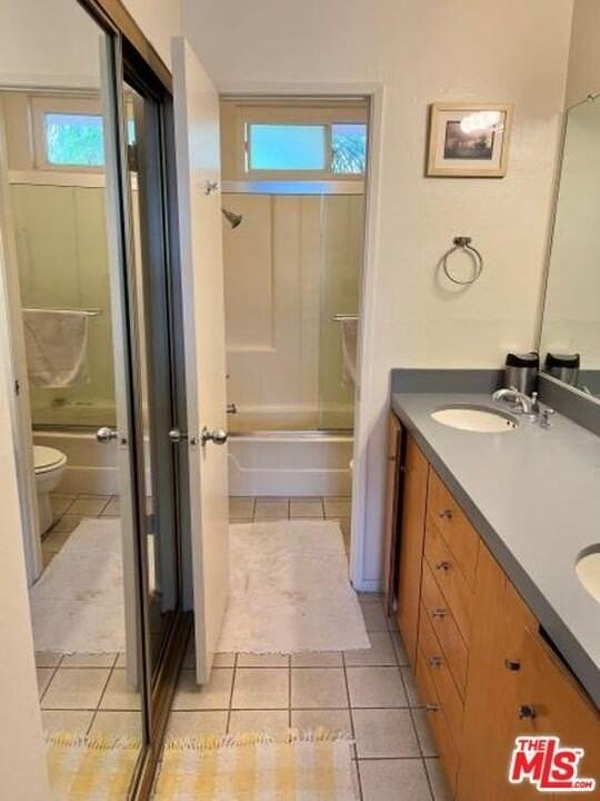 1885 Veteran Ave Apt 305 - Photo 7 of 16