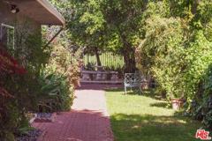 1070 Norumbega Dr - Photo 1 of 1