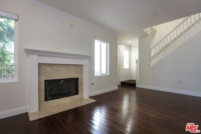 1171 Franklin St Unit 103 - Photo 3 of 34