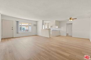 15540 Moorpark St Apt 8 #Apt 8 - Photo 1 of 1