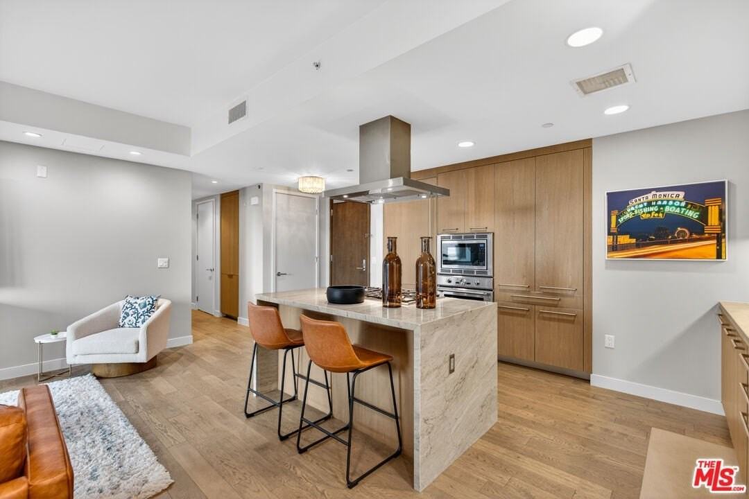 1755 Ocean Ave Apt 702 - Photo 7 of 48