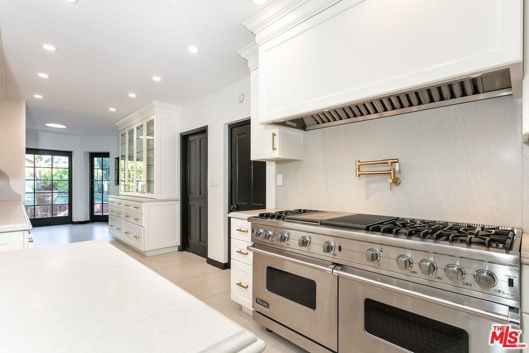 806 N Alpine Dr - Photo 7 of 21