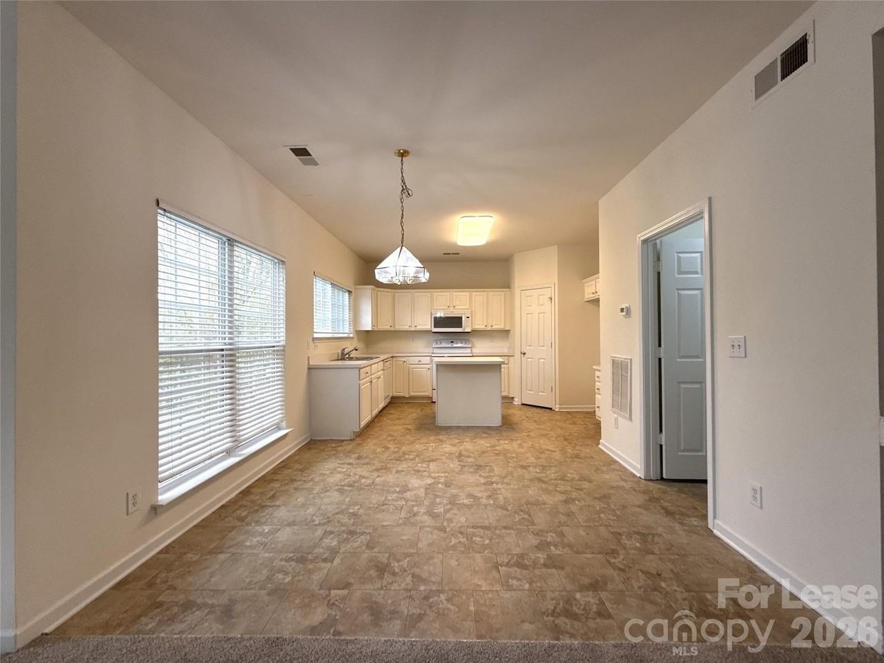 2618 Hartley Hills Dr - Photo 5 of 19