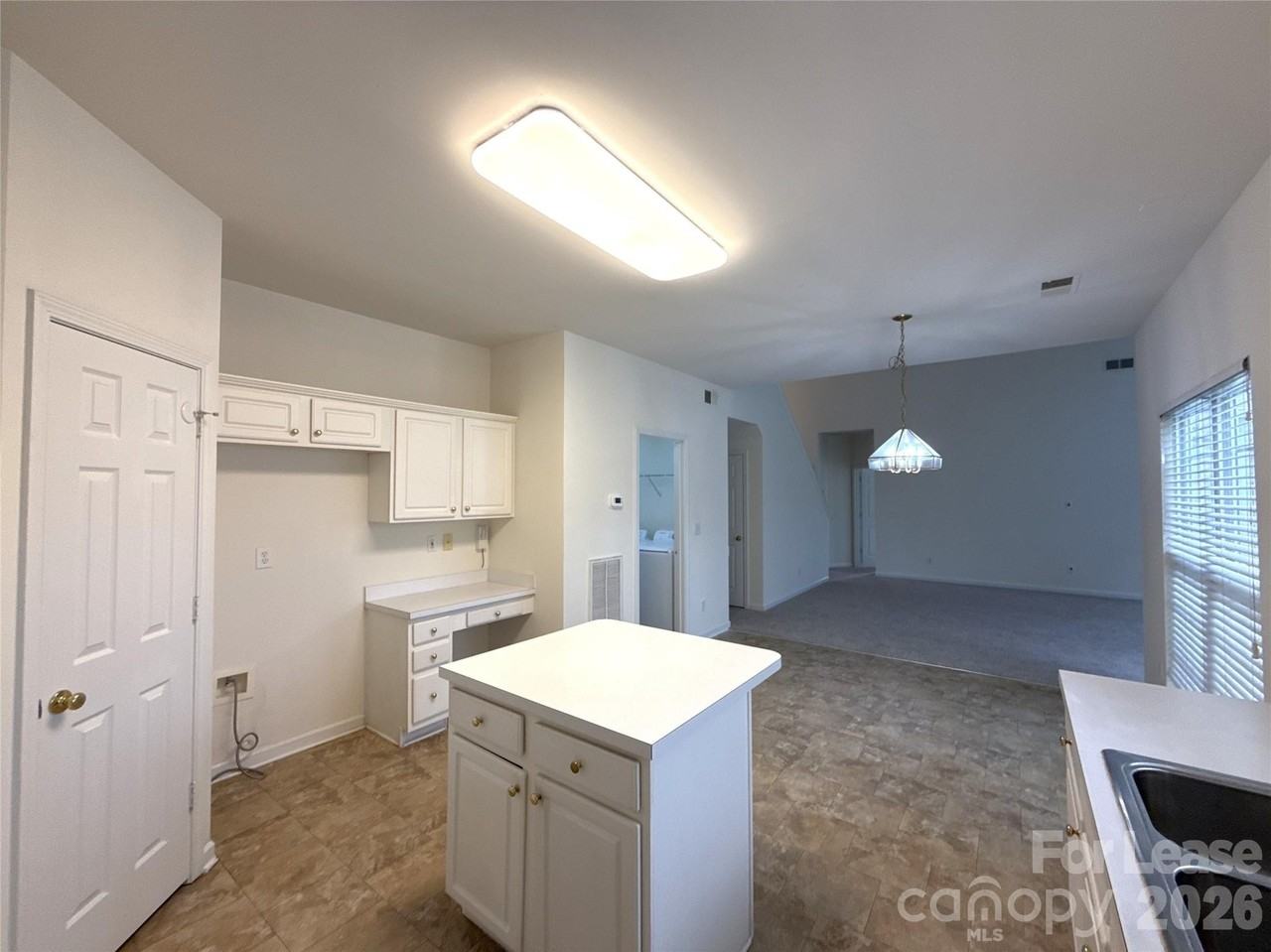 2618 Hartley Hills Dr - Photo 7 of 19