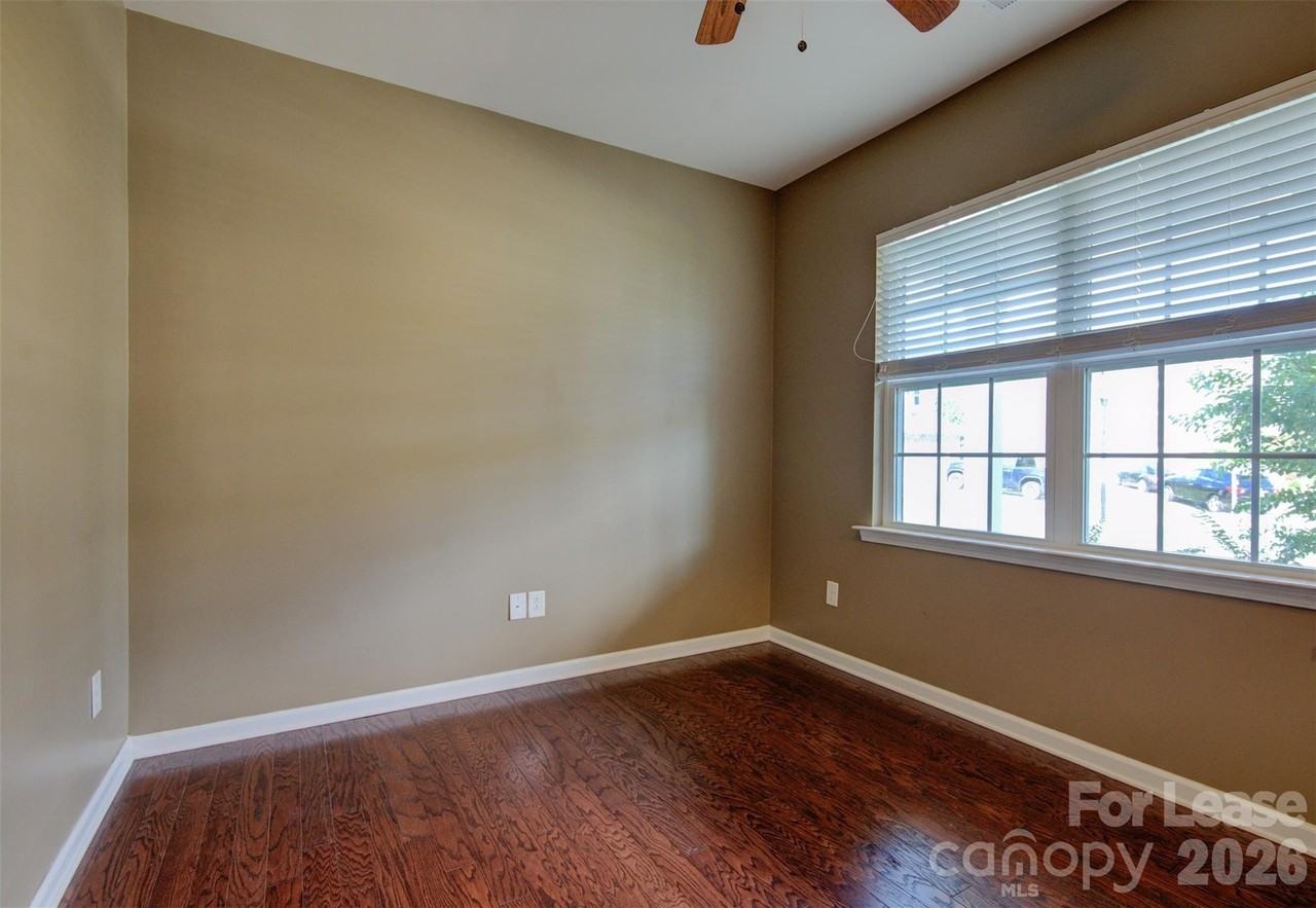 16125 Hammersmith Farm Dr - Photo 7 of 47