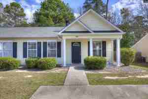 featured image of 226 Windsor Village Dr