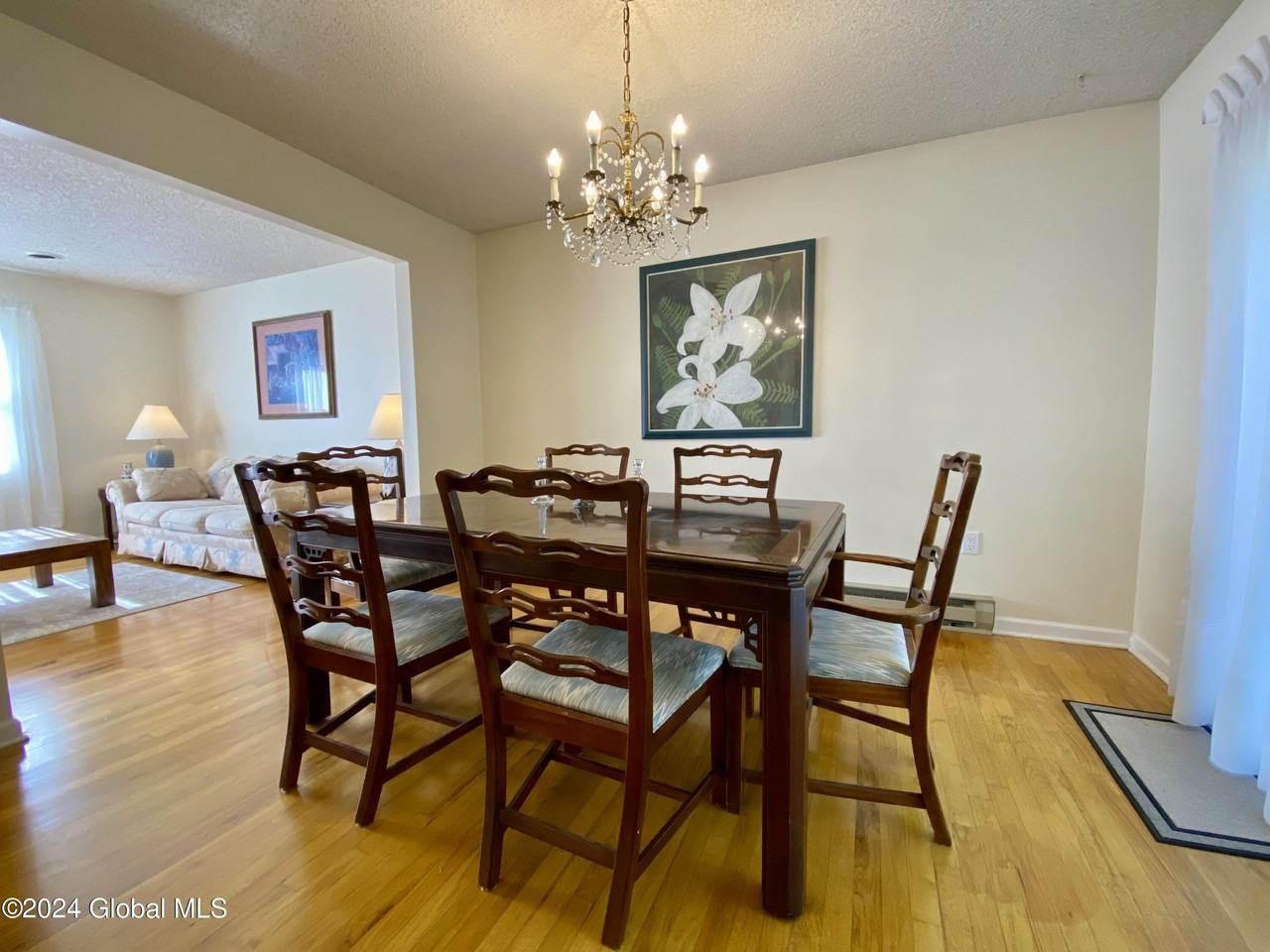 12 Lakewood Dr - Photo 5 of 26