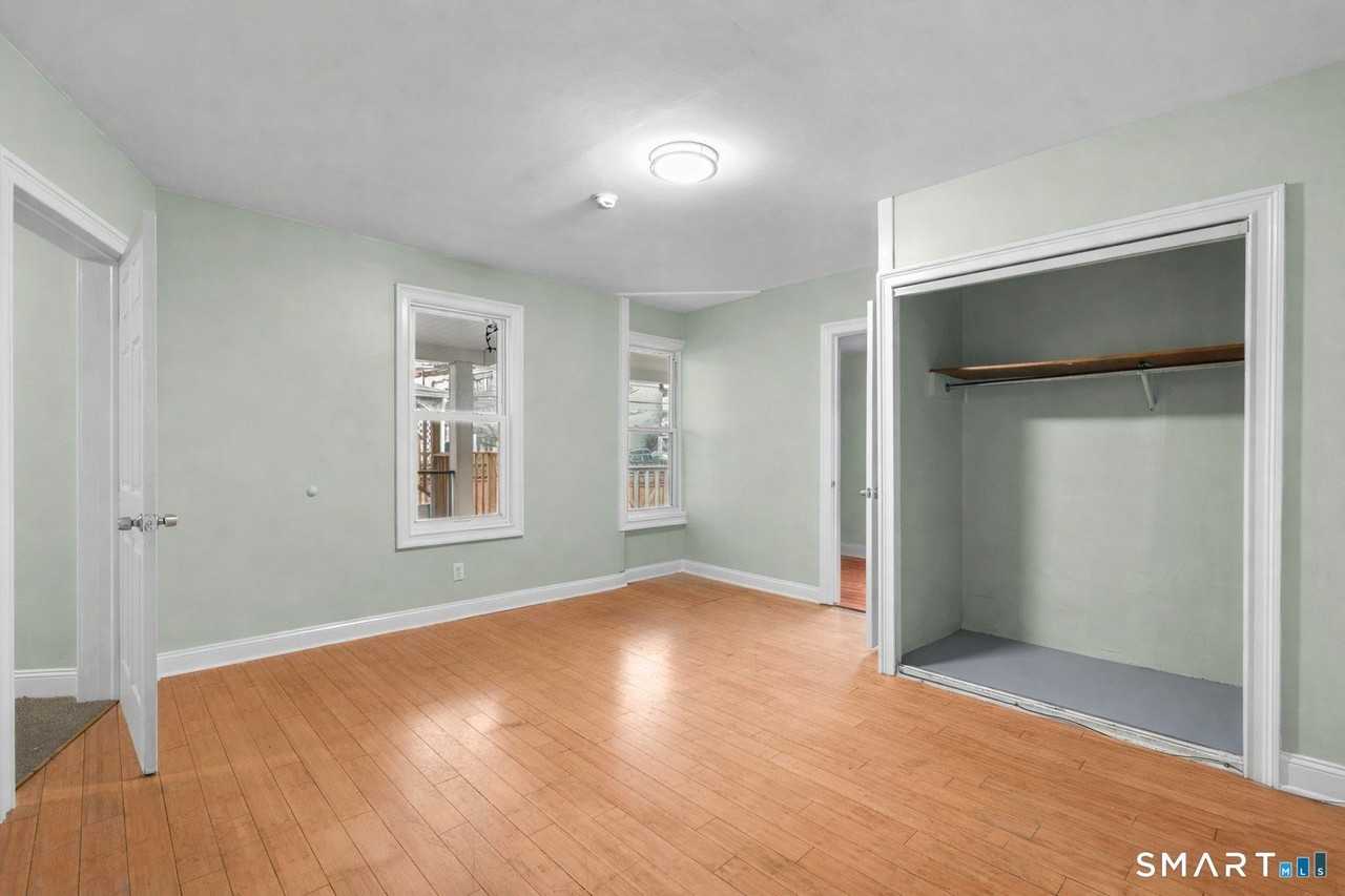 48 Lockwood Ave Apt 1st - Photo 7 of 34