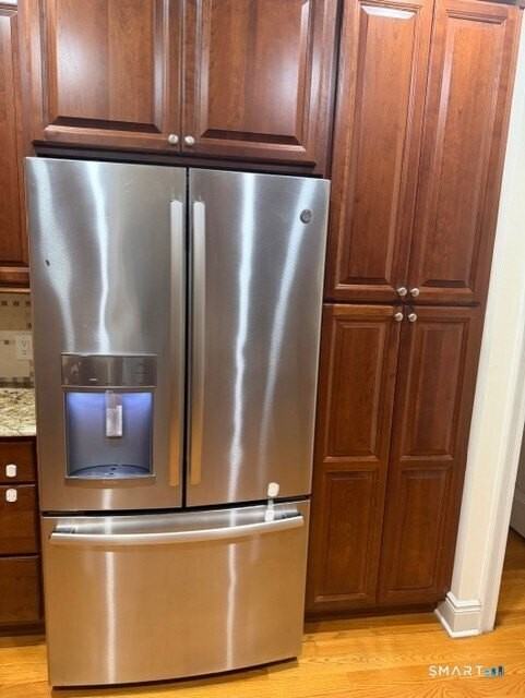 88 Maple Tree Ave Apt E - Photo 7 of 23