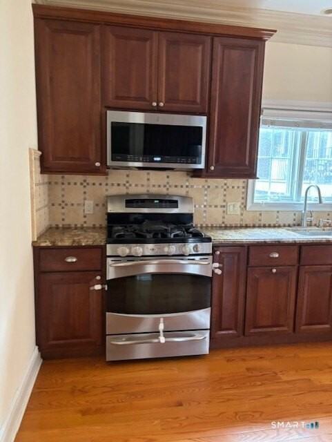 88 Maple Tree Ave #E - Photo 7 of 35