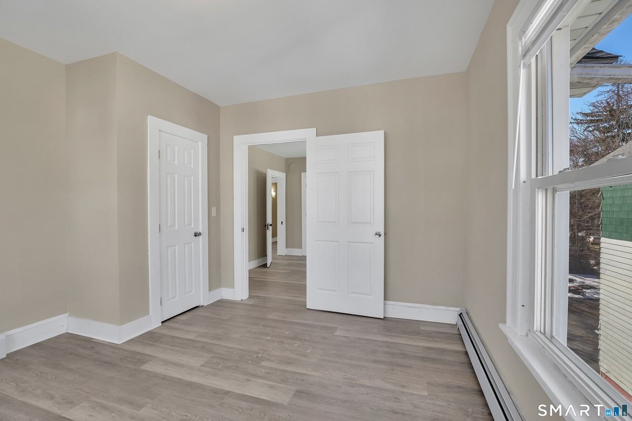 23 Day St Apt 2 - Photo 7 of 10