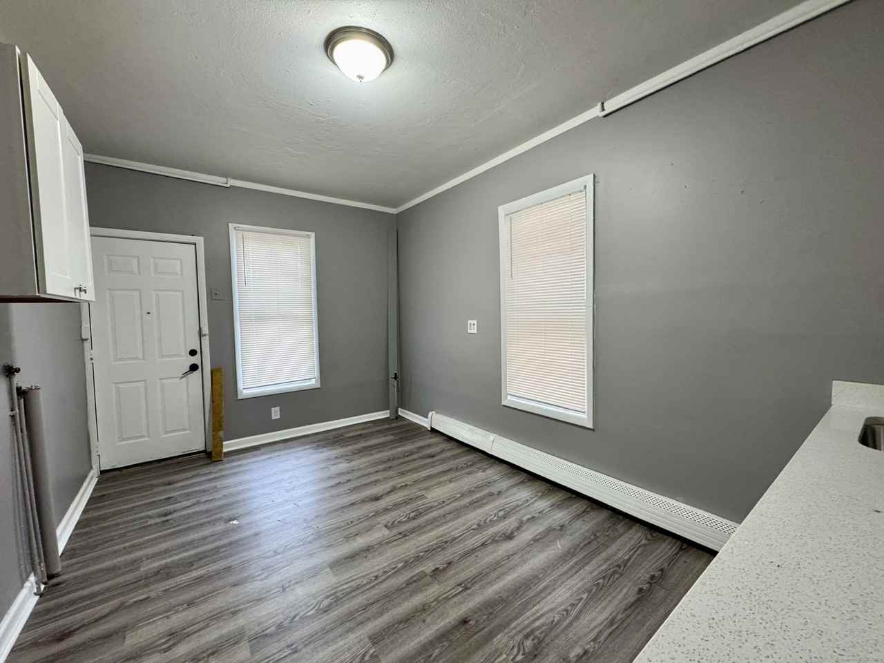 1102 E Main St Apt 1 - Photo 5 of 14