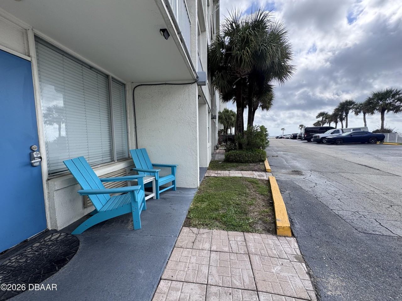 935 S Atlantic Ave Unit 102 - Photo 4 of 20