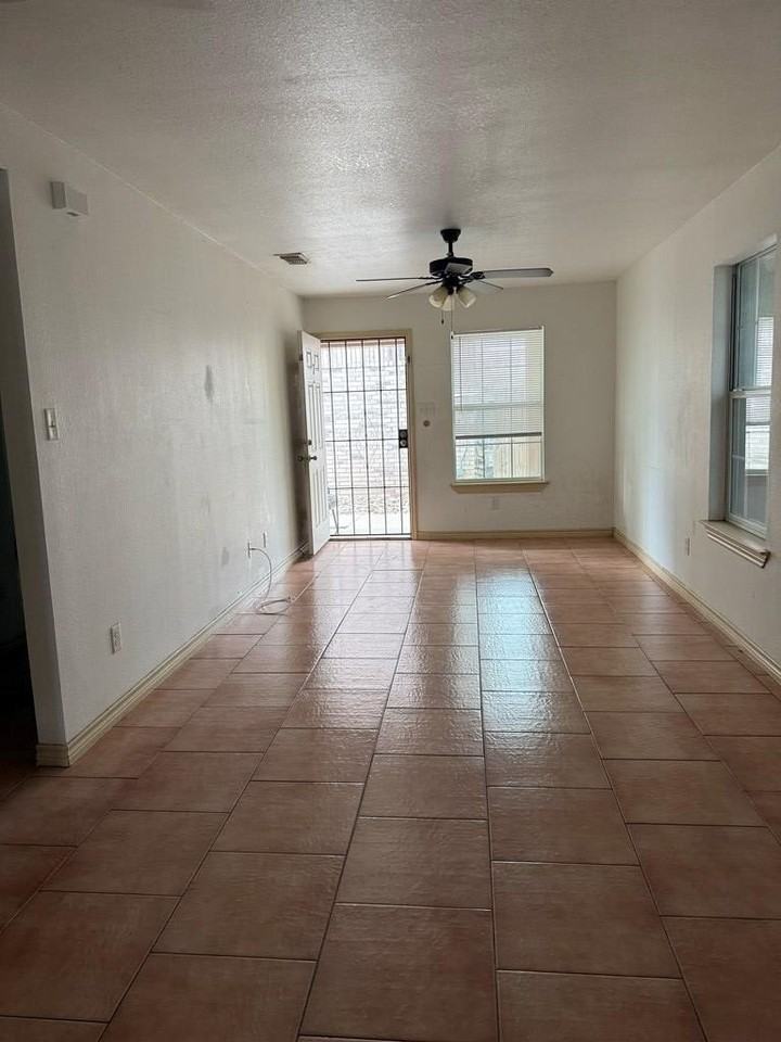 1787 Ginebra - Photo 4 of 9