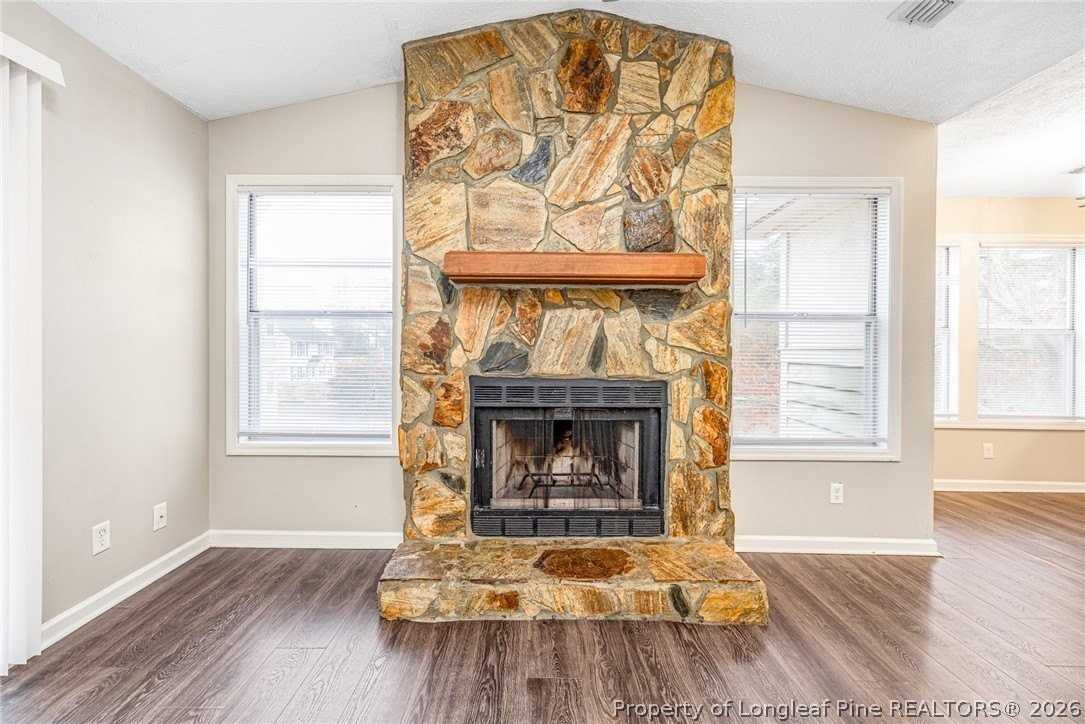 6813 Willowbrook Dr Apt 9 - Photo 5 of 26