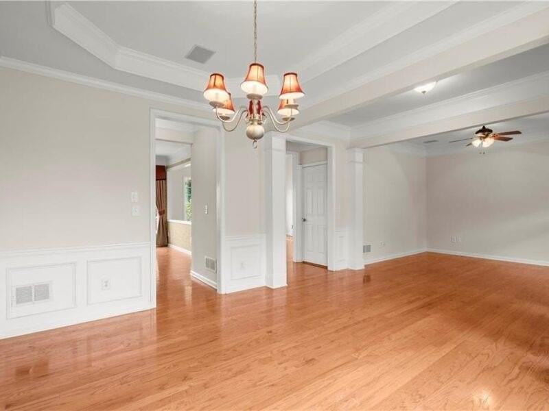 2080 Vistoria Dr - Photo 7 of 26