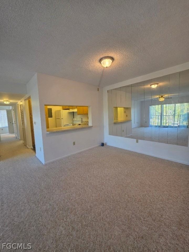 9970 Sailview Ct Apt 9 - Photo 7 of 22