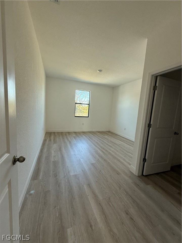 1135 Harvest Ave - Photo 4 of 10