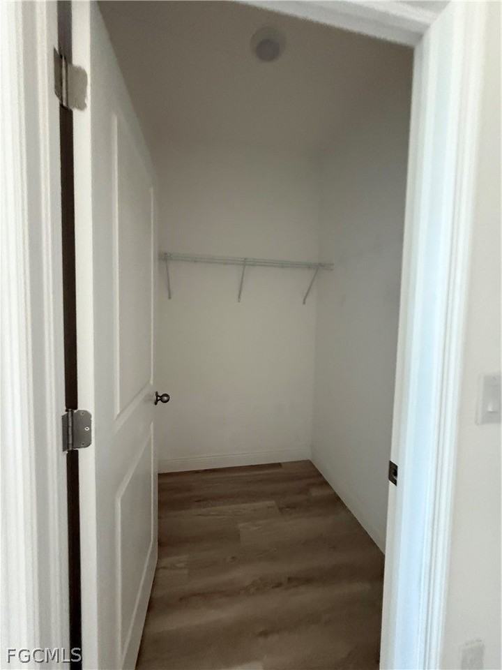 1135 Harvest Ave - Photo 5 of 10