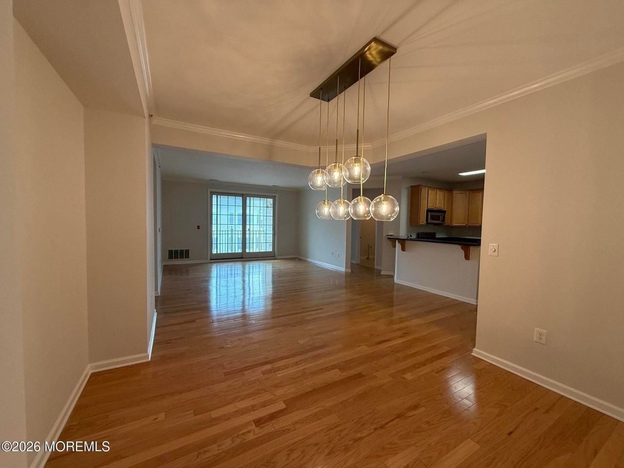 33 Cooper Ave #409 - Photo 4 of 19