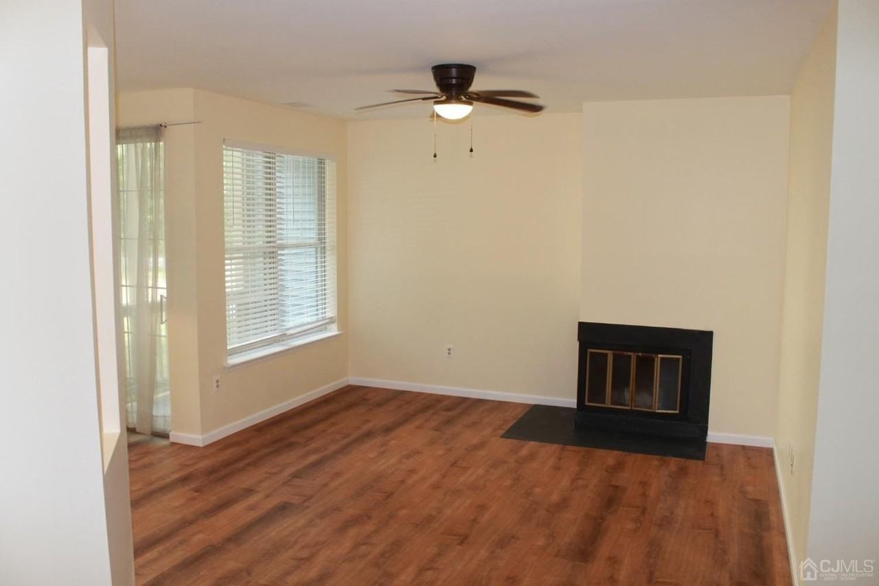 5091 Beech Ct - Photo 6 of 21